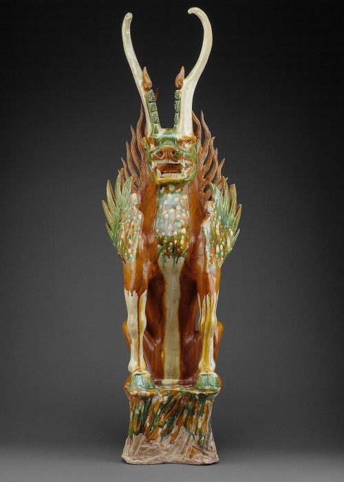 aic-asian: Feline-Headed Guardian Beast (Zhenmushou), 701, Art Institute of Chicago: Asian ArtGift o