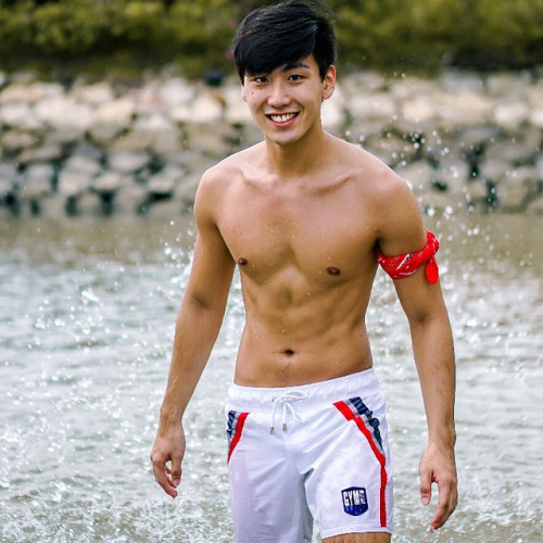 hotsingaporeboys:Low Jia Da porn pictures