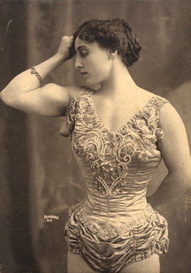Circus strongwoman, 1905.