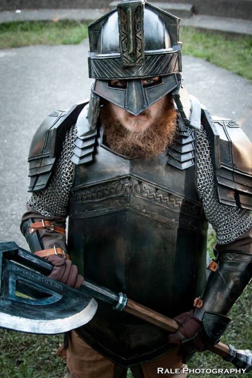 celticruinsdesigns:  gibbsmaille:  Series: The Hobbit Character: Erebor Dwarf Cosplayer: gibbsmaille