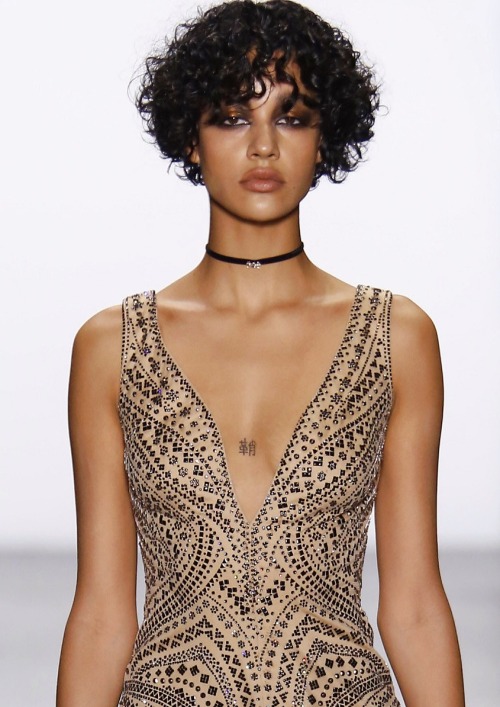 jayseanfanclub: aamito &amp; damaris @ tadashi shoji fw16