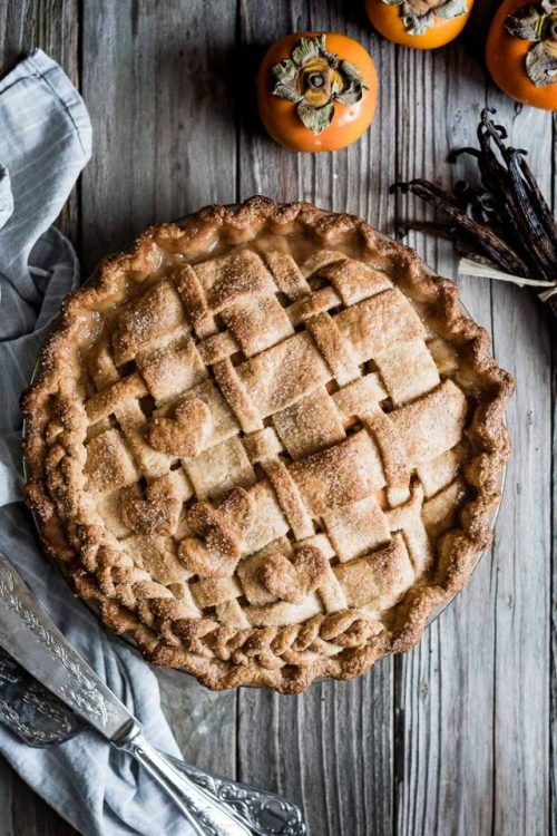 recipe-cookbook: Vanilla Bean Pear Persimmon Pie