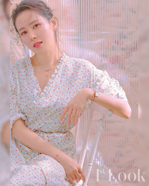 Son Ye Jin - 1st Look Magazine vol. 154