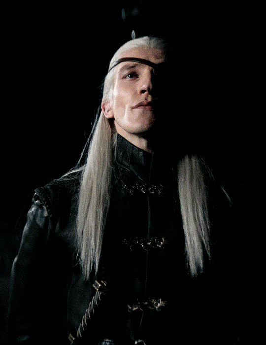 fdae6a27d981f7cc58fb24430a809ed3e570b095.gifv