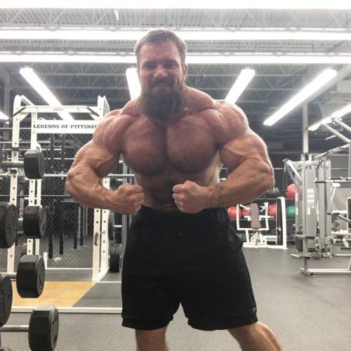 bodybodyman:  Seth Feroce 