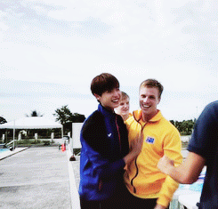 oddcontext:   Jongsuk feeling guilty after filming a fight scene. 