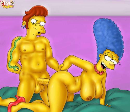 trampararampics:  THE SIMPSONS! NOW UPLOADING ON… • FACEBOOK: http://j.gs/4NYV• TWITTER:  http://j.gs/4NYW• TUMBLR:   http://j.gs/4GTN
