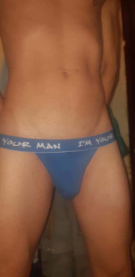 manlyundies:bogdan666:More men need to wear thongs. They always look so good! 
