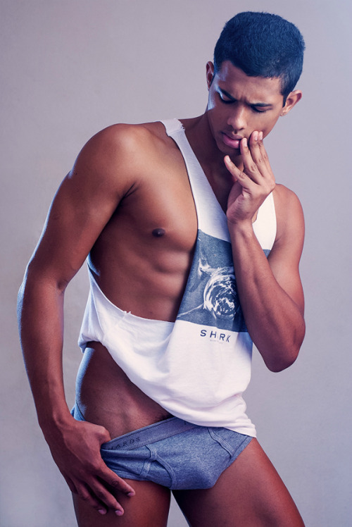 ohthentic: by—j-a: Jonas Junio by Johnny Pio Photography  Oh 