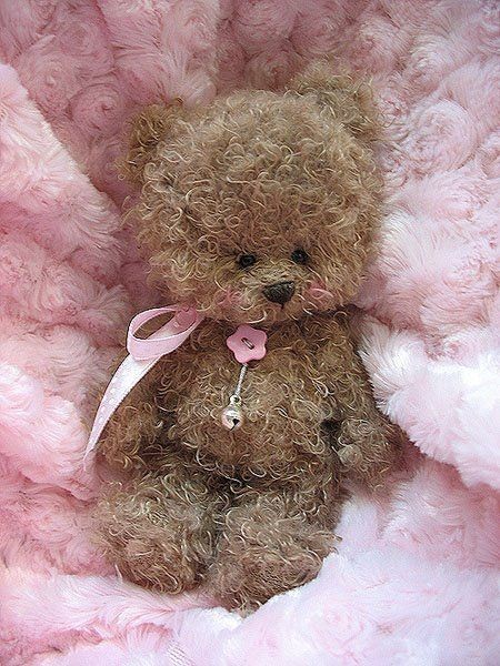 Eee Just Wanted To Say I Love Ur Blog! 