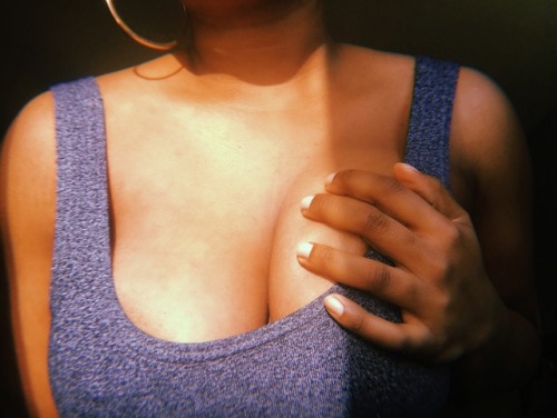 shejustwantsto: ☀️it’s too hot to function ☀️