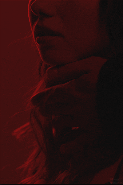 i-want-spankings:  Mmm hand on the throat…
