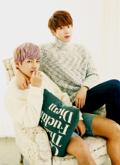 spookyhop-e: Taeji- Seasons Greetings 