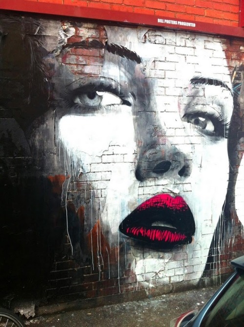 bellassweetembrace:  Street Art Graffiti - Fitzroy, Melbourne 