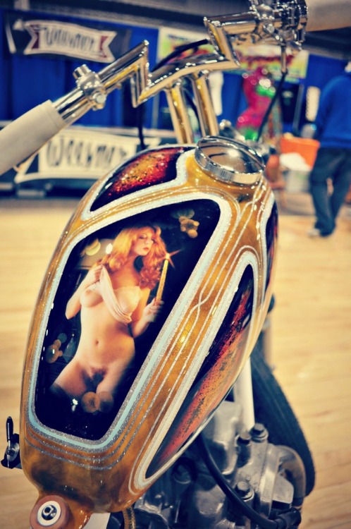 timebombkustoms:  Killer shot of my Gypsy Witch tank taken by my brother @luckylilystudios during Vi