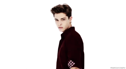 Cleo Gif Hunts Francisco Lachowski Gifs