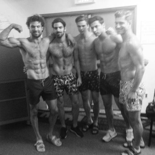 Someone has been working out lately&hellip; #mensfashionweek #sixpackgalore (at Skylight Clarkso