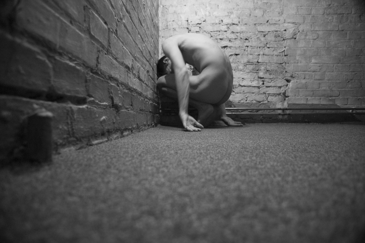 gayedon:  Tristan in a corner by arthouse_andy on Flickr. 