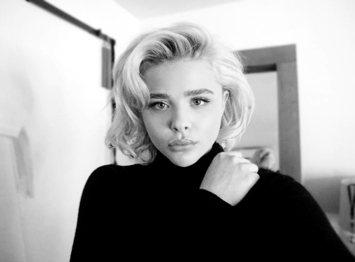 &ldquo;My beautiful angel @chloegmoretz serving Marilyn vibes&rdquo; Chloë Moretz featured on make-u