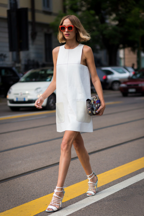 runwayandbeauty:  Love this look: It girl Candela Novembre before Fendi Fashion Show, Milan Menswear