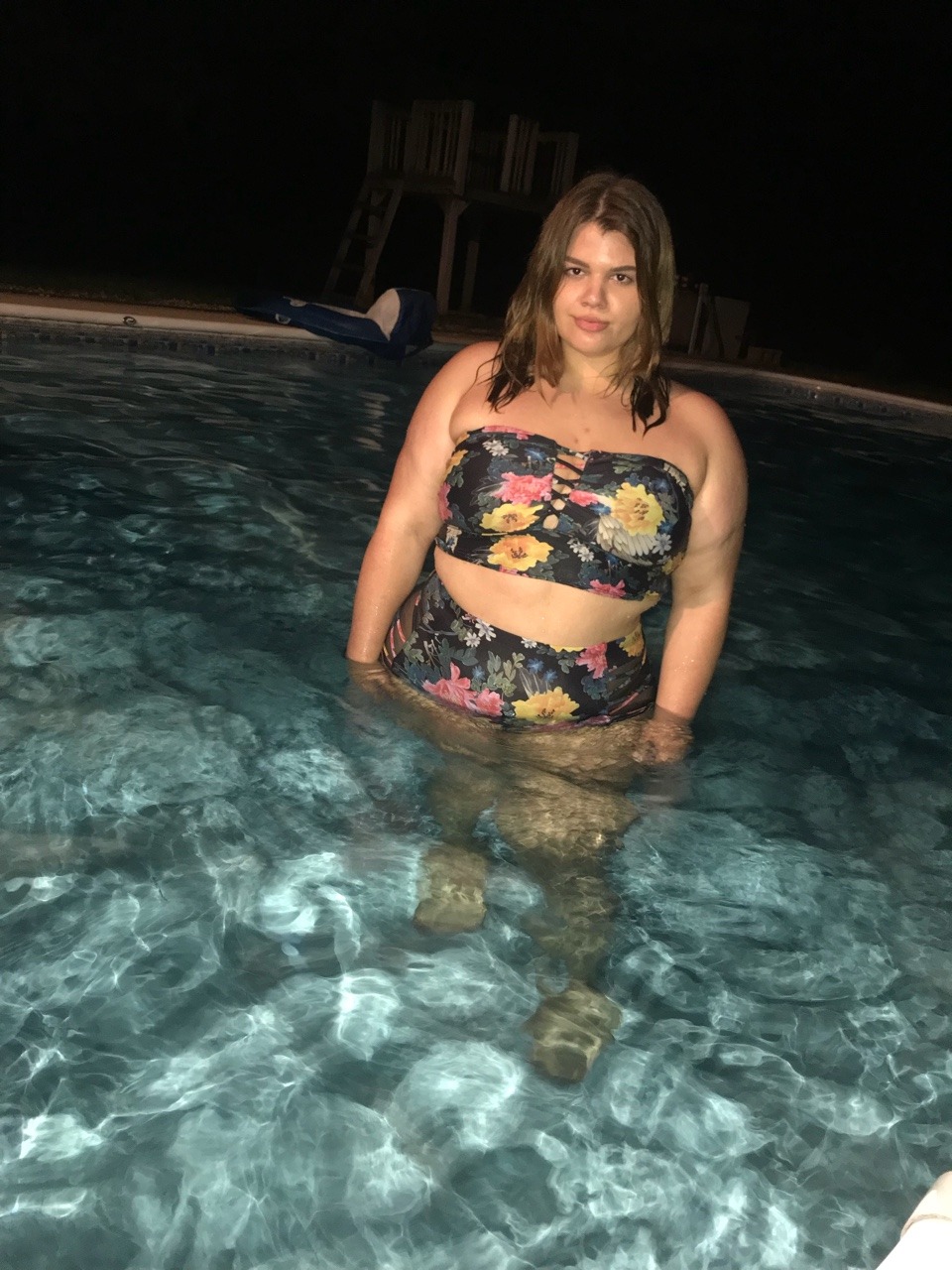 unquotedkellz:  Swim suit vibes all day long ❤️❤️❤️  Hey beautiful 