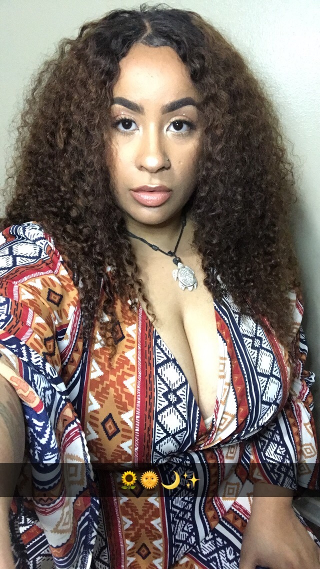 purplelittlemermaid:Big girls really finna take over this summer.