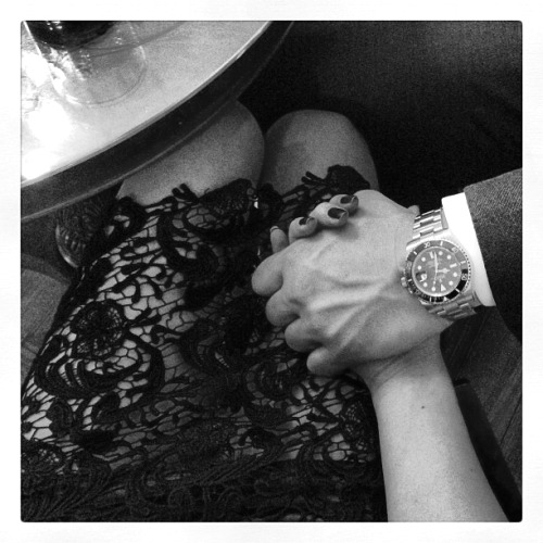 alice-is-wet:  Having someones hand to hold, especially a Daddy, sounds just about like heaven right now. 