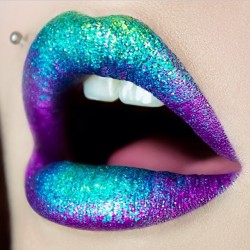 limecrime:  So beautiful, we can’t breathe!!! 😜 Stunning work by @sarahmcgphoto. #inspo 