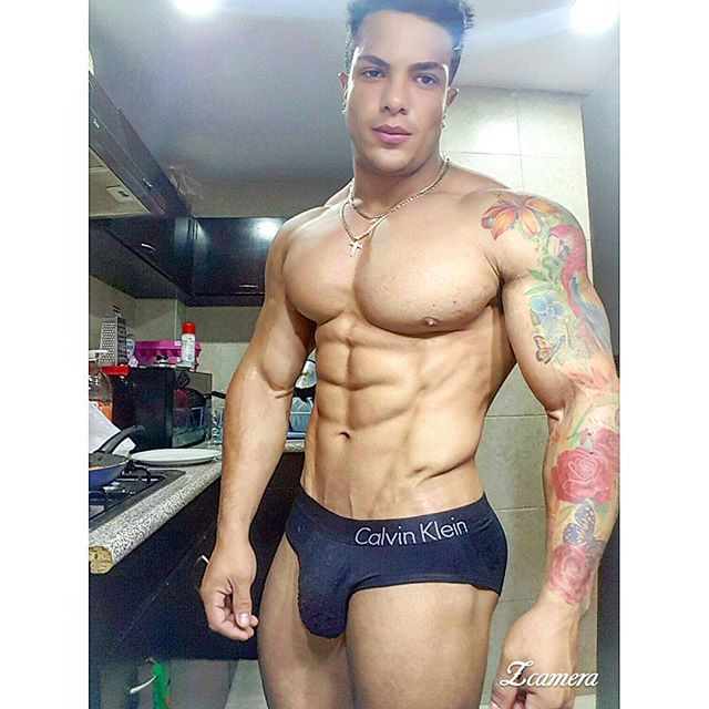   Russo @russovenezuela