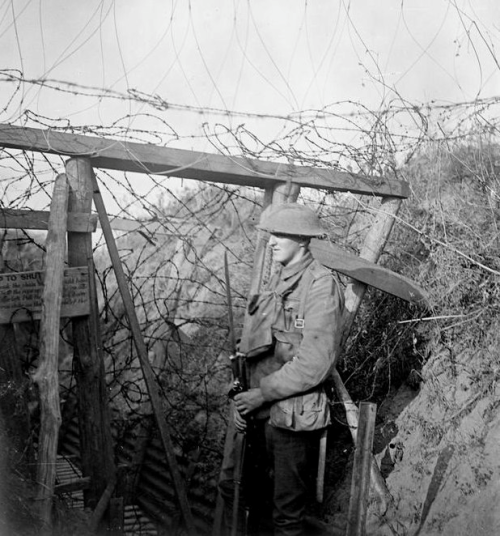 hjmarseille: Trenches were equipped with a variety of ‘bomb stops’ to prevent an enemy w