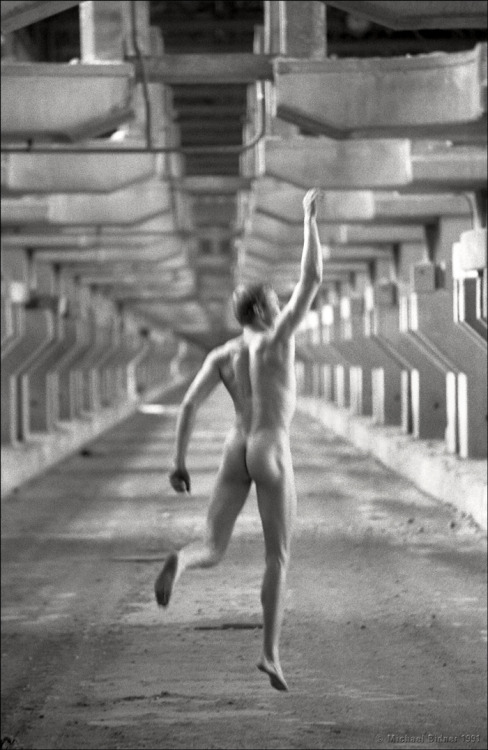michael-bidner:  Jump 1991 © Michael Bidner 