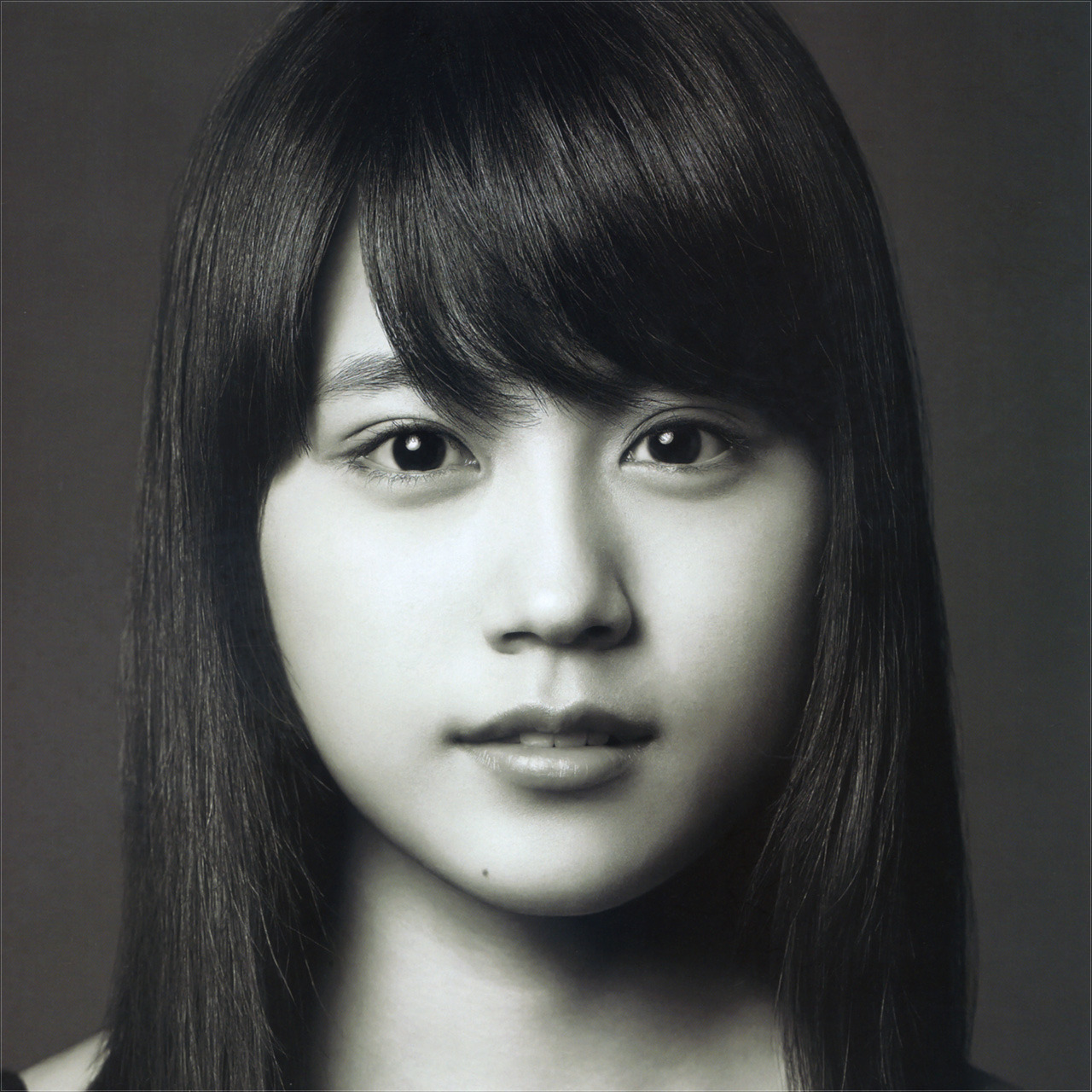 licoricewall:  有村架純 (Kasumi Arimura): LOWRYS FARM (rescanned)
