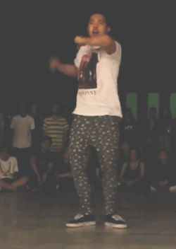 Classicpuswood:  That’s Brian’s Moveee!!!