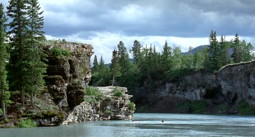  Jake Gyllenhaal and Heath Ledger jump into the Bow River, east of Canmore, Alberta, in a scene from