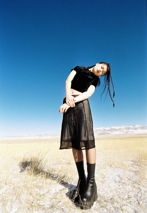 unif: Zayra Skirt + Parker Boots
