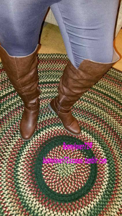 bunnylover72xxxooo: WOO HOO new fall boots came in!!!!