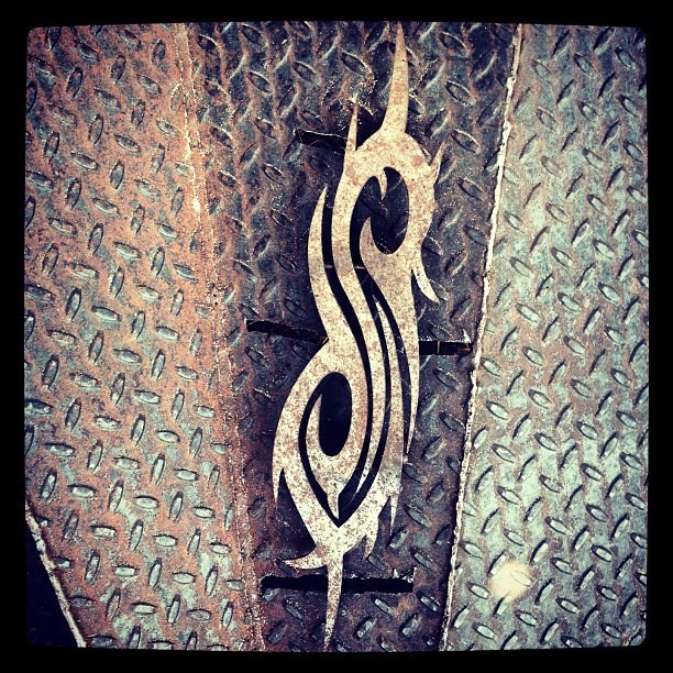 SlipKnoT tribal S