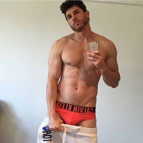 lumbrjax:  Instagram user @newpabs2015 http://ift.tt/1Y1J2MX 