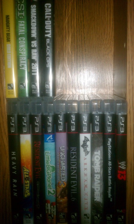 My Gaming Collection!…well the games on top pic are mine, others are my brothers! =D 