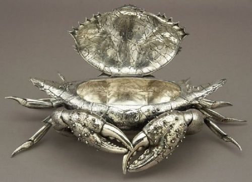 treasures-and-beauty: Italian Bucellati Style Sterling Silver Crab Salt Dish