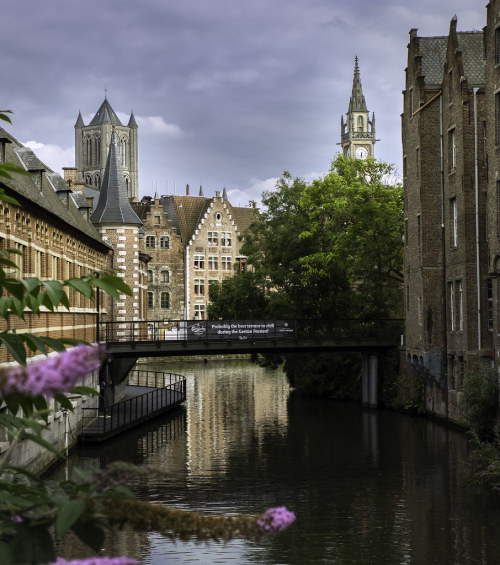 allthingseurope:  Ghent, Belgium (by Tranquiligold)