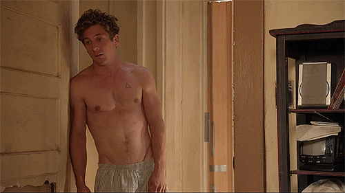 Starving Lip Gallagher X Reader