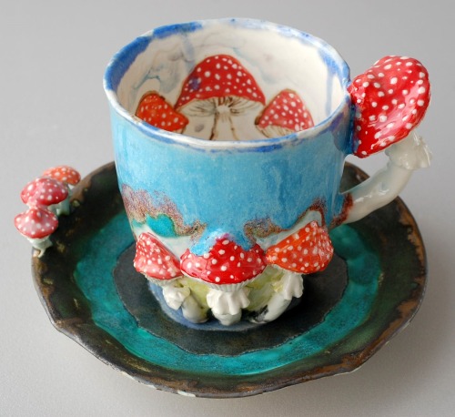 sosuperawesome:Mushroom CeramicsPorcelain Dream Shoppe on Etsy