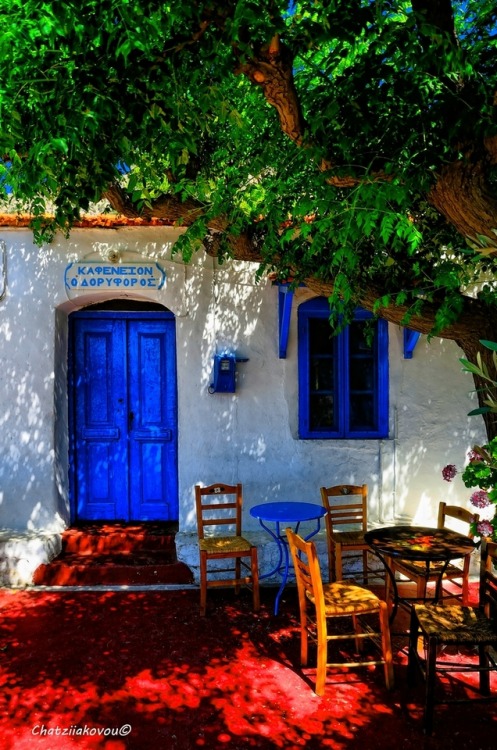 Cafe “The Satellite” • Ικαρία, Βόρειο Αιγαίο, Ελλάδα • Ikaria island, North Aegean, Hellas ( Greece 