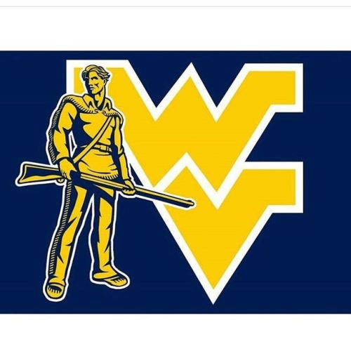 Game night let’s go WV!!!! #WVU #westvirginia #virginatech #mountaineers #football #labordaywe