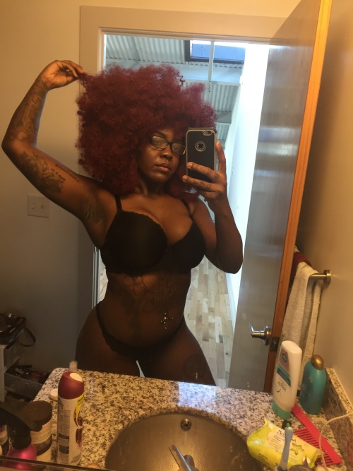 insecure-beautyy: insecure-beautyy: fkaloverrtits: insecure-beautyy: I really need to be a plus size