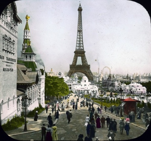 Porn photo peerintothepast:  World’s Fair, Paris,