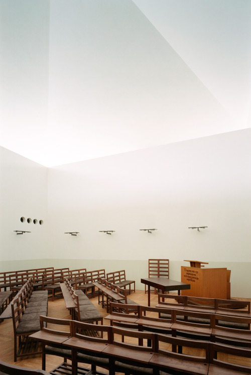 A Church in Kyoto / Shigenori Uoya Architects and Associates Japan, 2014