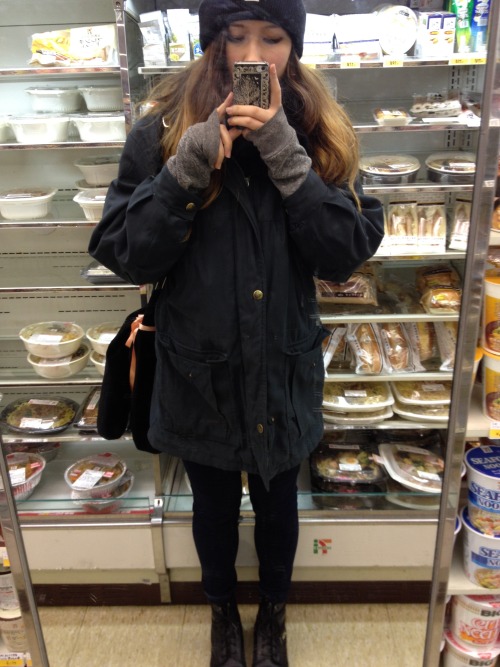 #tbt to cold winter nights takin selfies in seven elevens like a baus