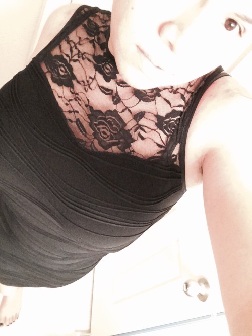 this-is-mira:  👻 just got my new black dress today!!! i like it! it fits me great and comfy.